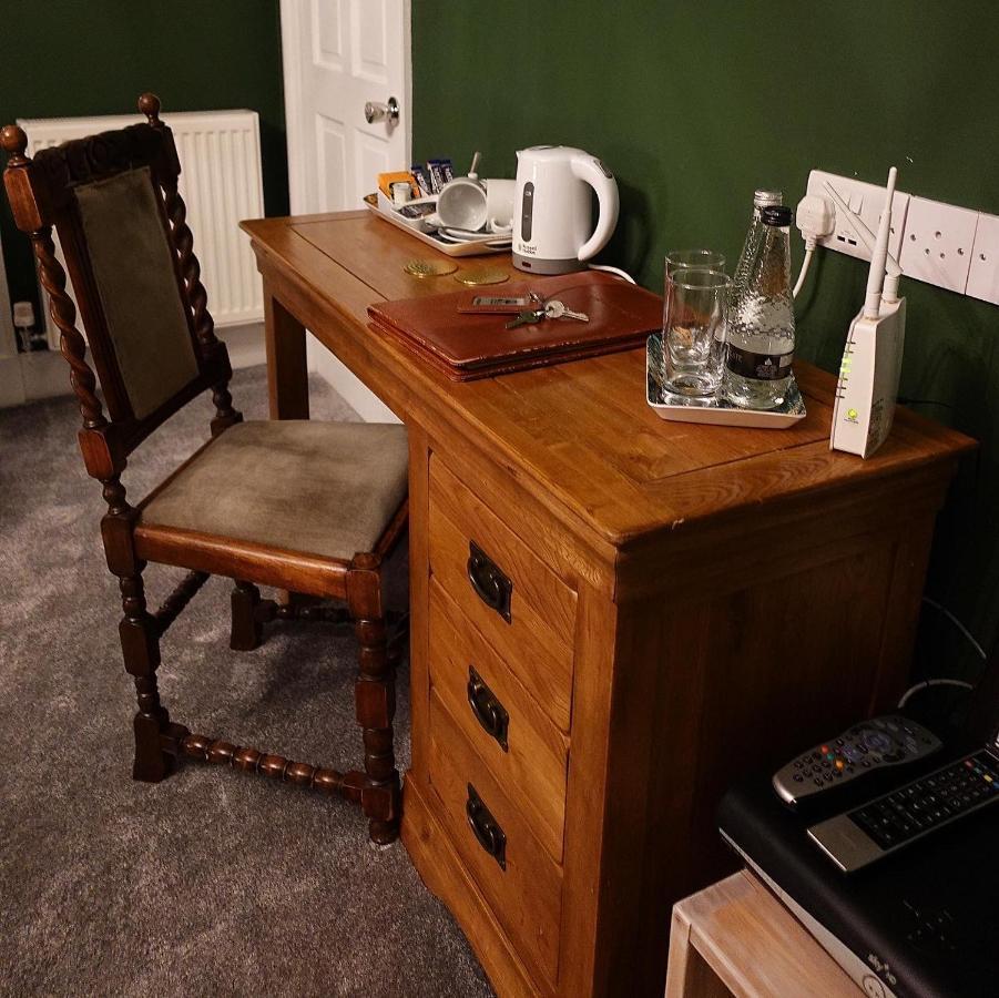 The Bell At Old Sodbury Hotel Chipping Sodbury Bagian luar foto